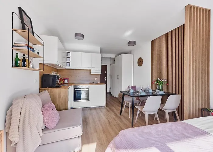 Apartmán Golden Hour Apartments- Grunwaldzka 38 *